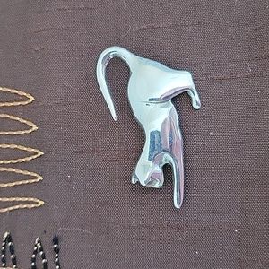 Vintage R Nichols cat pin